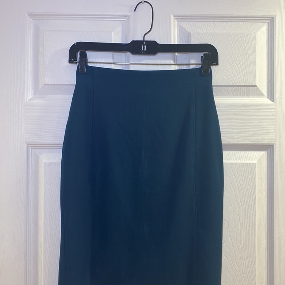 Ann Taylor Petite Blue Pencil Skirt. - Picture 2 of 6